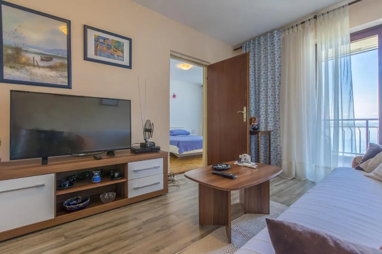 Hrusta Apartment Crikvenica 0*,
