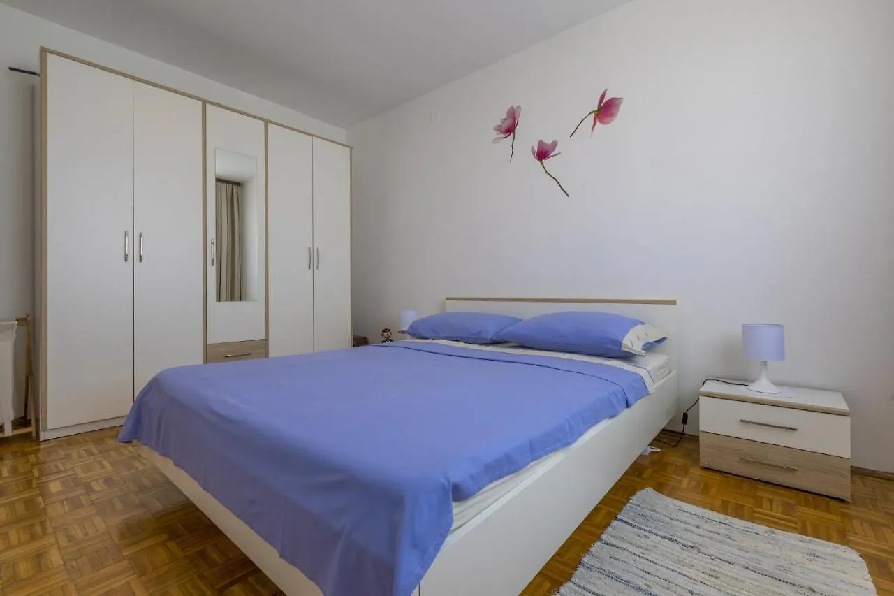 Hrusta Apartment Crikvenica